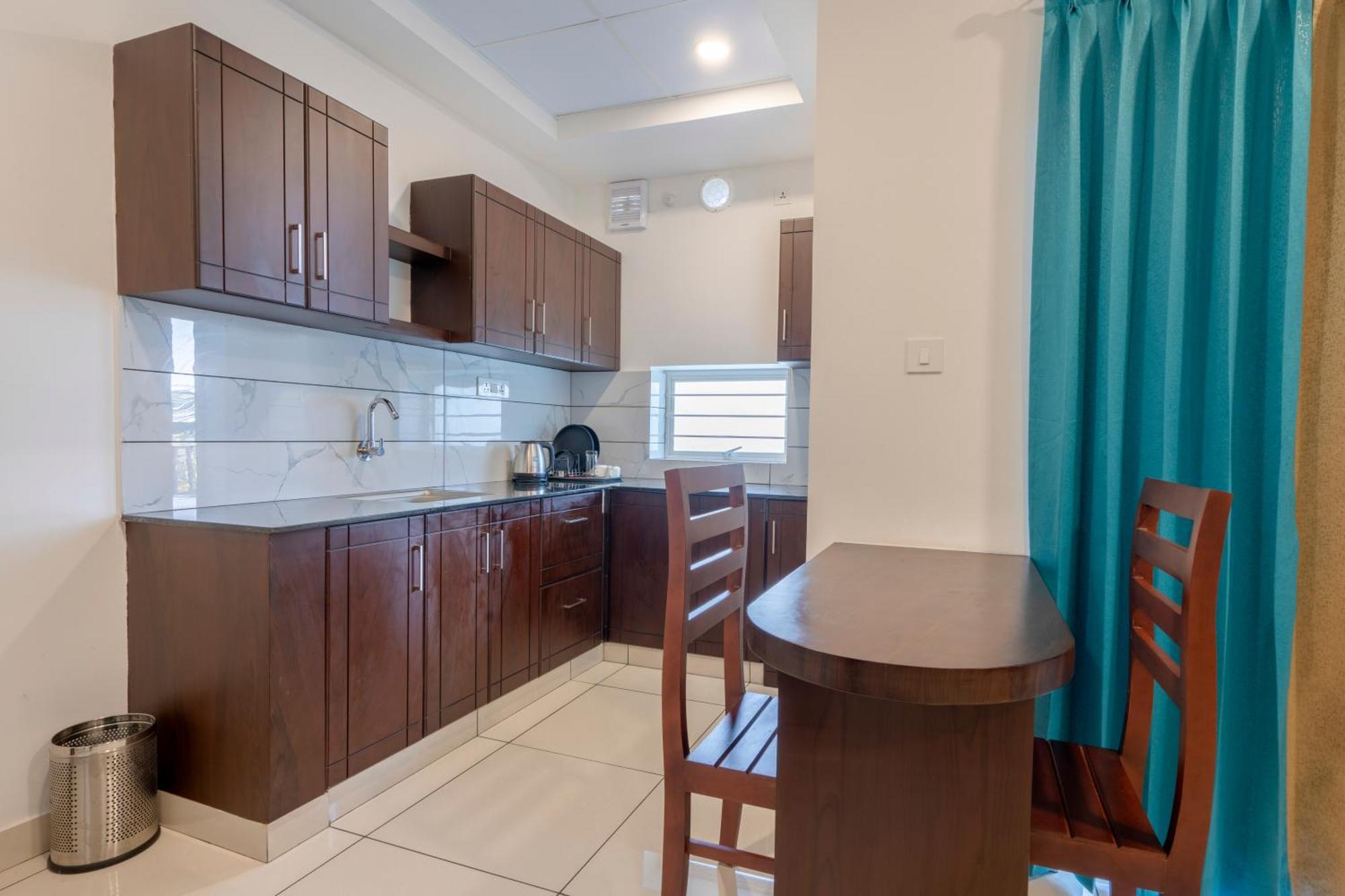 Bnb Homes, Technopark, Trivandrum Kazhakuttam ภายนอก รูปภาพ