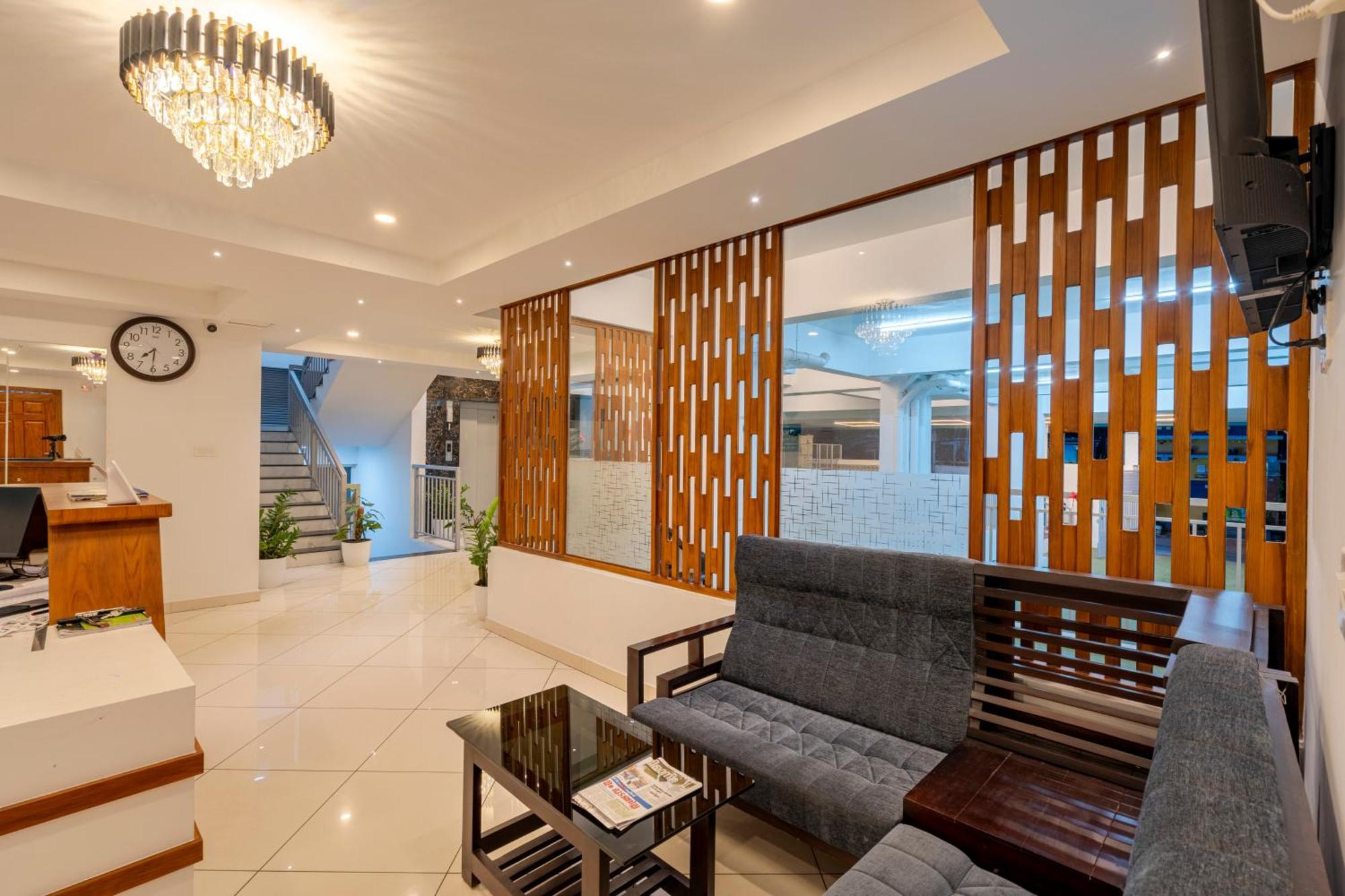 Bnb Homes, Technopark, Trivandrum Kazhakuttam ภายนอก รูปภาพ