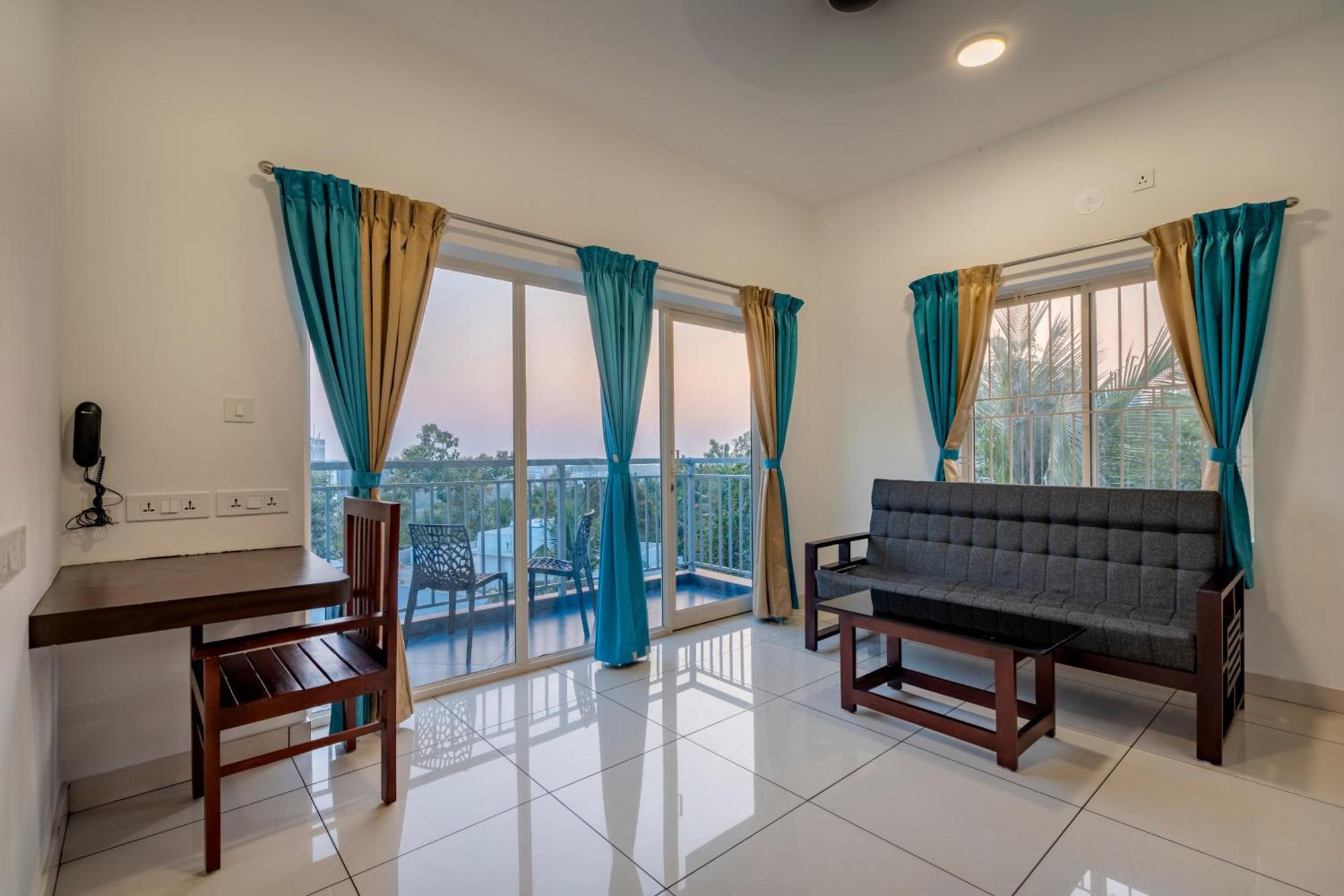 Bnb Homes, Technopark, Trivandrum Kazhakuttam ภายนอก รูปภาพ